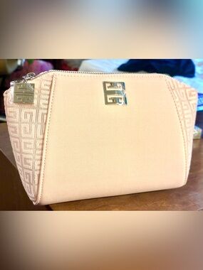Givenchy Beautiful Rare Rose Pink Cosmetic Pouch with Silver Givenchy Embossing